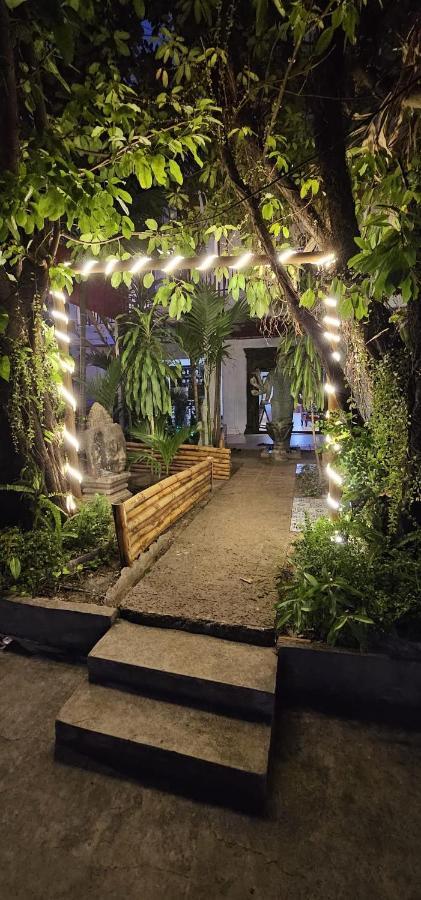 Retro Quarter Mb Siem Reap Exterior foto